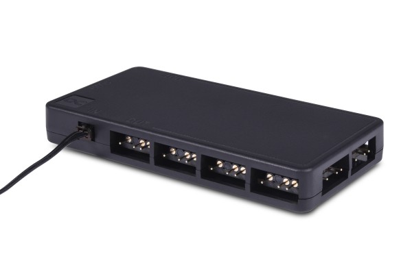 Alphacool Core 11x 3-pin DRGB elosztó SATA tápcsatlakozóval (25669)